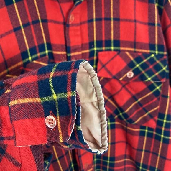 Vintage 70s Red Flannel Plaid Shirt // Size XL - Picture 4 of 6